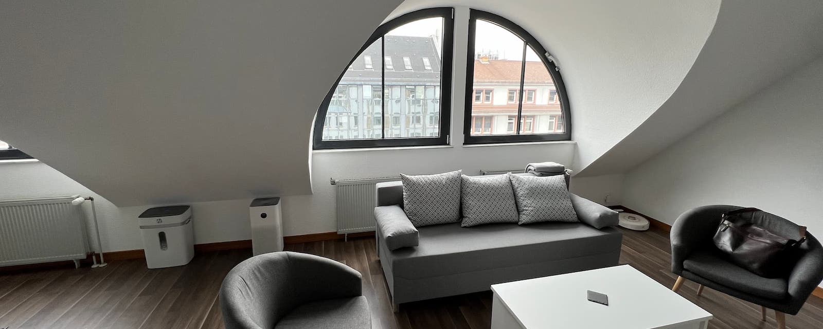 Büro und Team von NorthRock software in Frankfurt Hanauer Landstraße 146